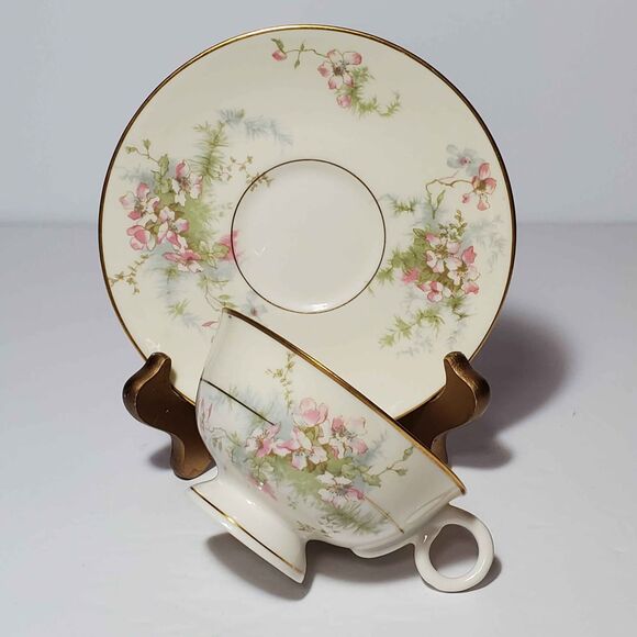 Theodore Haviland Teacup and Saucer Pink Flowers Vintage - Picture 5 of 10